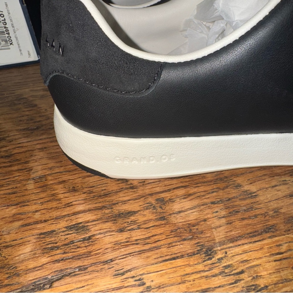 Cole Haan women’s size 8.5 grandpro tennis Black and White Sneakers NEW NIB - Picture 7 of 8